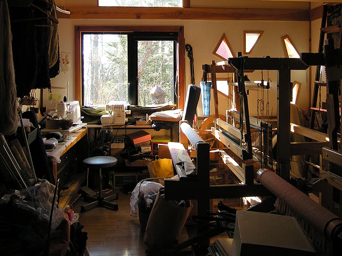 �M�������[�̉��́A��������̎�D��H�[